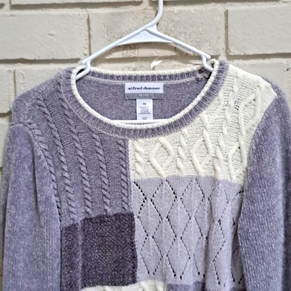 Alfred Dunner Color-Block Textured Crewneck Sweater. Size Petite Small. NWOT - Picture 2 of 7